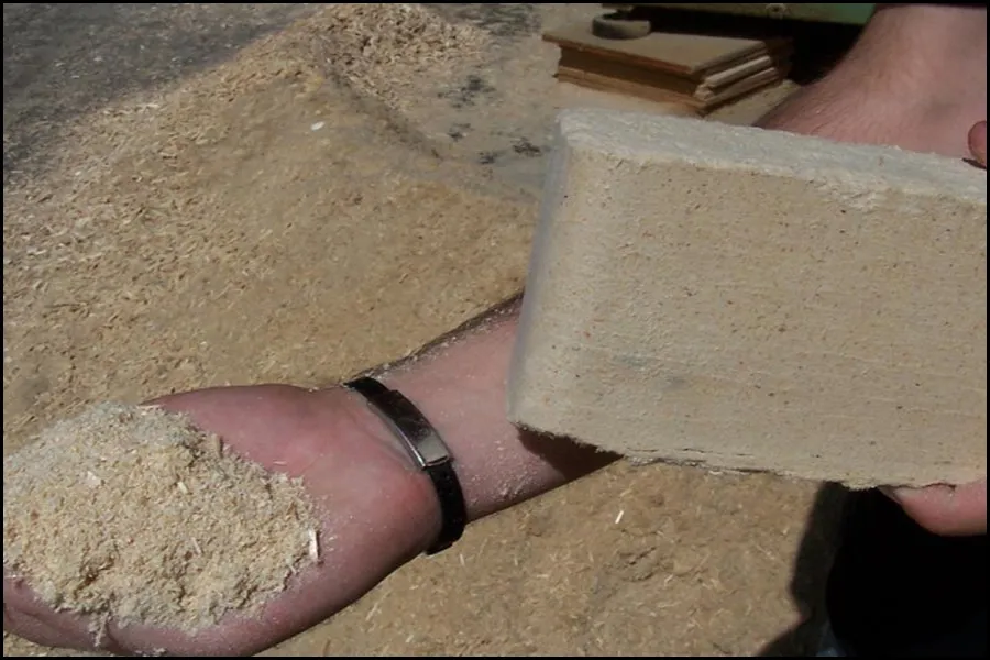 Применение древесной муки в Ейске